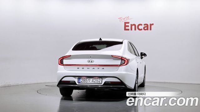 Hyundai Sonata (DN8) 2.0 Premium Family 2020 — фото 4