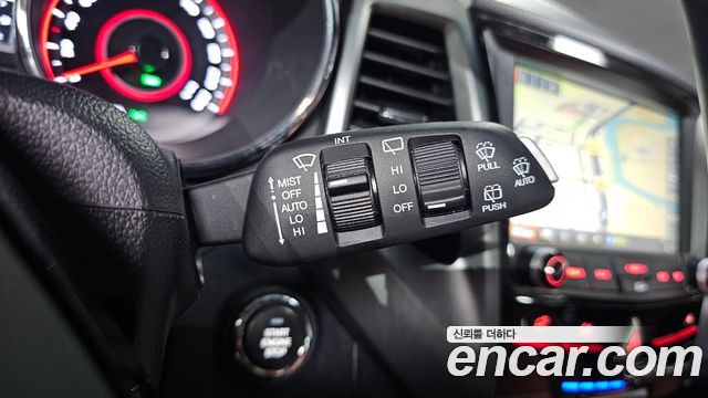 KG Mobility (SsangYong) Tivoli Armor Gear Edition 2WD 2018 — фото 15
