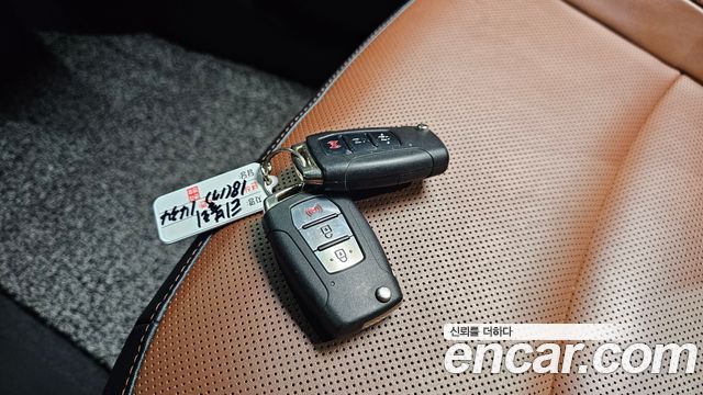 KG Mobility (SsangYong) Tivoli Armor Gear Edition 2WD 2018 — фото 31