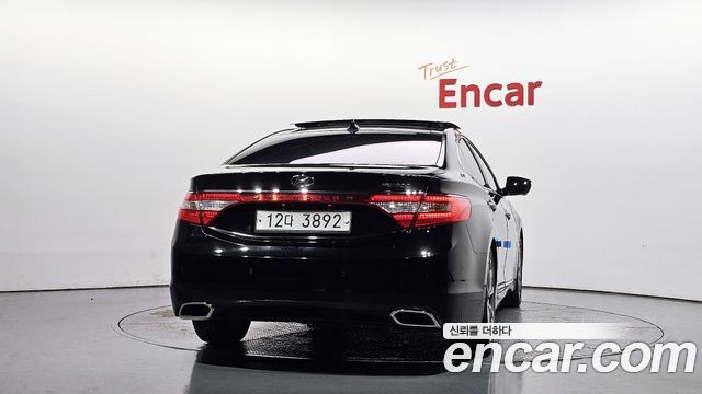 Hyundai Grandeur (HG) HG300 Exclusive Special 2015 — фото 4