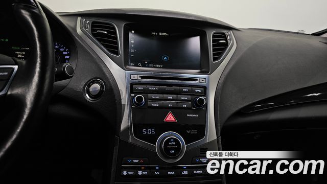 Hyundai Grandeur (HG) HG300 Exclusive Special 2015 — фото 15