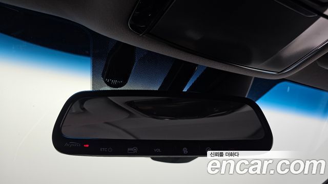 Hyundai Grandeur (HG) HG300 Exclusive Special 2015 — фото 17