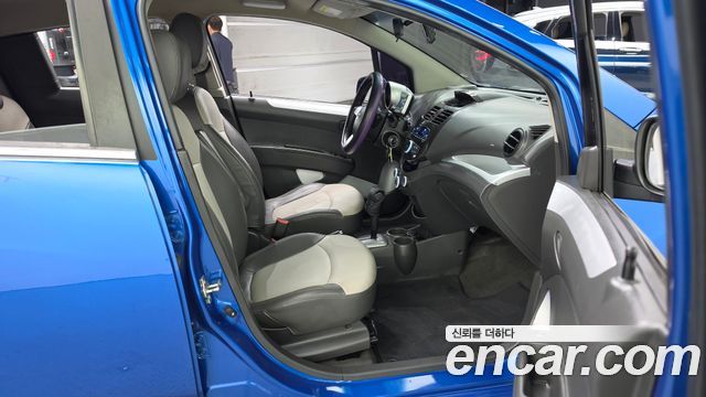 Chevrolet Spark LPG LT Standard 2012 — фото 11