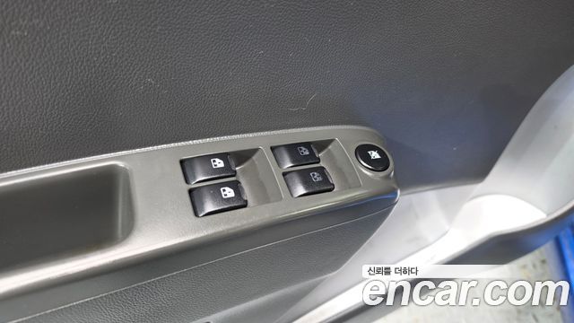 Chevrolet Spark LPG LT Standard 2012 — фото 15