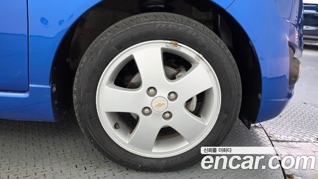 Chevrolet Spark LPG LT Standard 2012 — фото 21