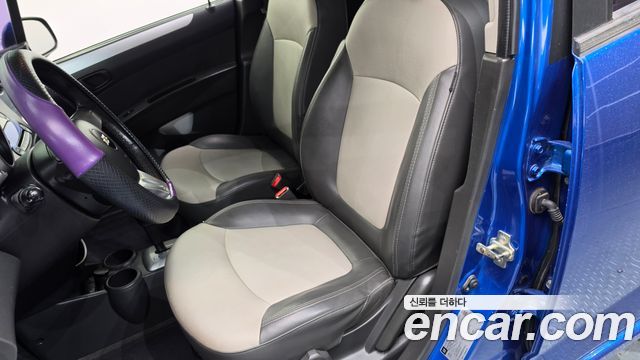 Chevrolet Spark LPG LT Standard 2012 — фото 29