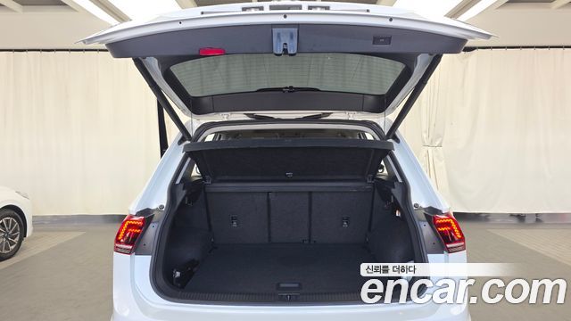 Volkswagen Tiguan (II) 2.0 TDI 4Motion Prestige 2020 — фото 20