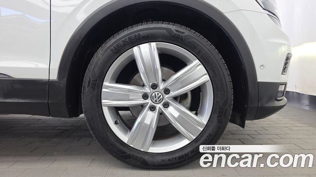 Volkswagen Tiguan (II) 2.0 TDI 4Motion Prestige 2020 — фото 21