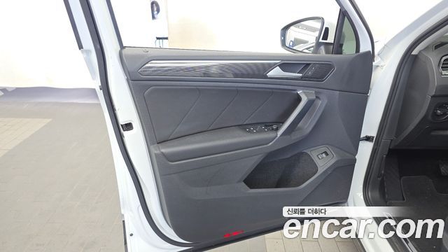 Volkswagen Tiguan (II) 2.0 TDI 4Motion Prestige 2020 — фото 24