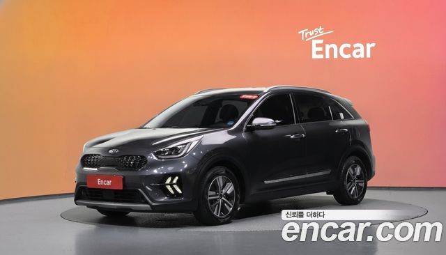 Kia Niro 1.6 HEV Noblesse Special 2020 — фото 1