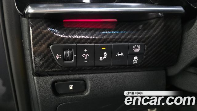 Kia Niro 1.6 HEV Noblesse Special 2020 — фото 31
