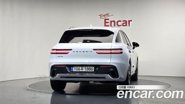 Genesis GV70 2.5T Gasoline 2WD 2023 — фото 4
