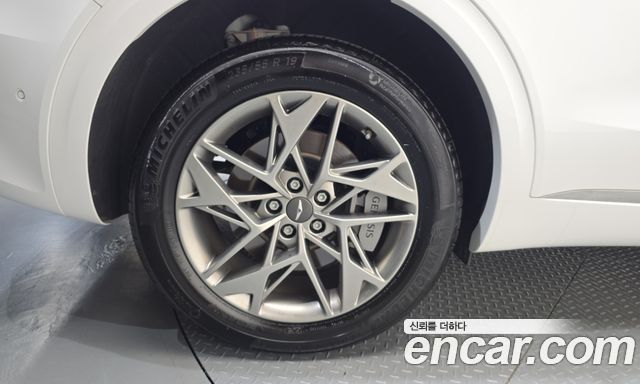 Genesis GV70 2.5T Gasoline 2WD 2023 — фото 5