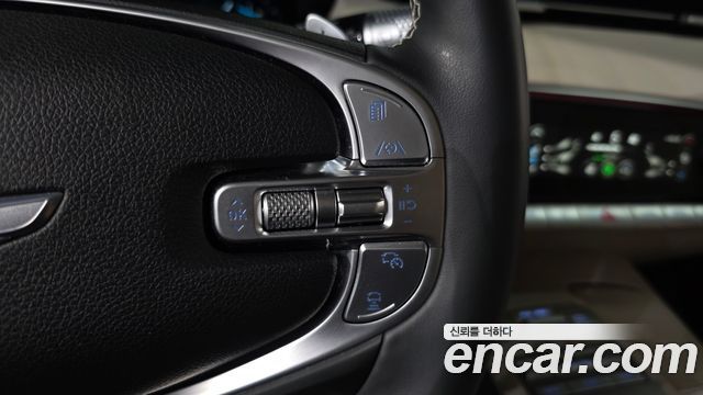 Genesis GV70 2.5T Gasoline 2WD 2023 — фото 15