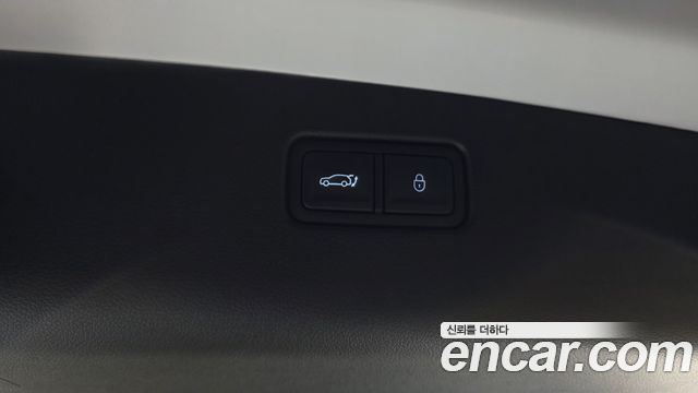 Genesis GV70 2.5T Gasoline 2WD 2023 — фото 16