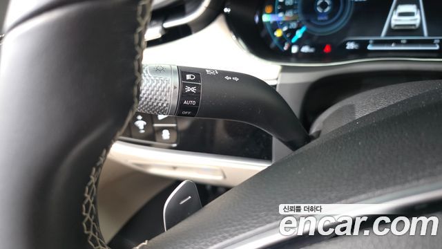 Genesis GV70 2.5T Gasoline 2WD 2023 — фото 20