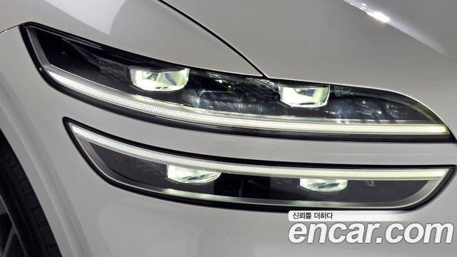 Genesis GV70 2.5T Gasoline 2WD 2023 — фото 22