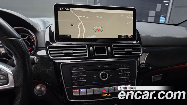 Mercedes-Benz GLE-Class (W166) AMG GLE63 4MATIC 2017 — фото 14