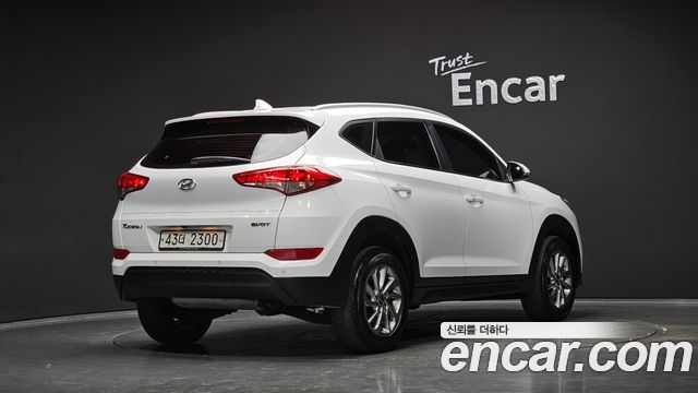 Hyundai Tucson Diesel 1.7 2WD Modern 2016 — фото 2