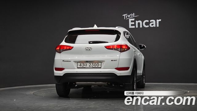 Hyundai Tucson Diesel 1.7 2WD Modern 2016 — фото 4