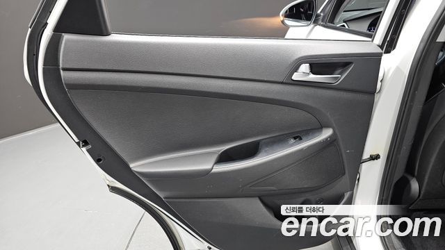 Hyundai Tucson Diesel 1.7 2WD Modern 2016 — фото 25