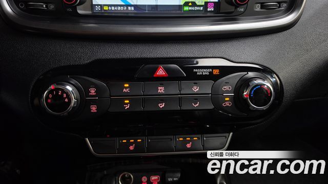 Kia Sorento Diesel 2.0 2WD Luxury 2018 — фото 17