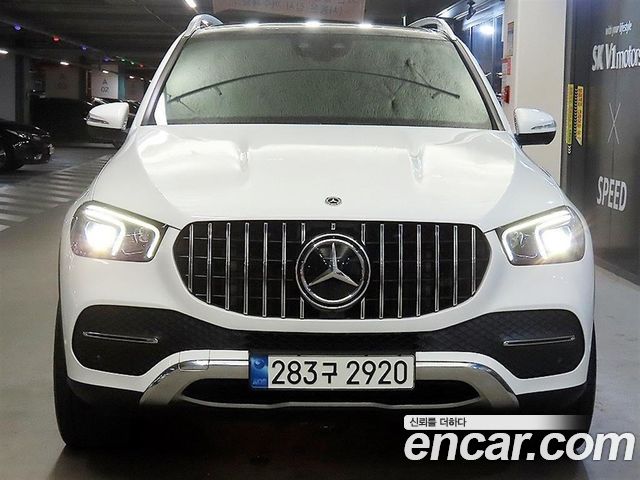 Mercedes-Benz GLE-Class (W167) GLE300d 4MATIC 2022 — фото 2