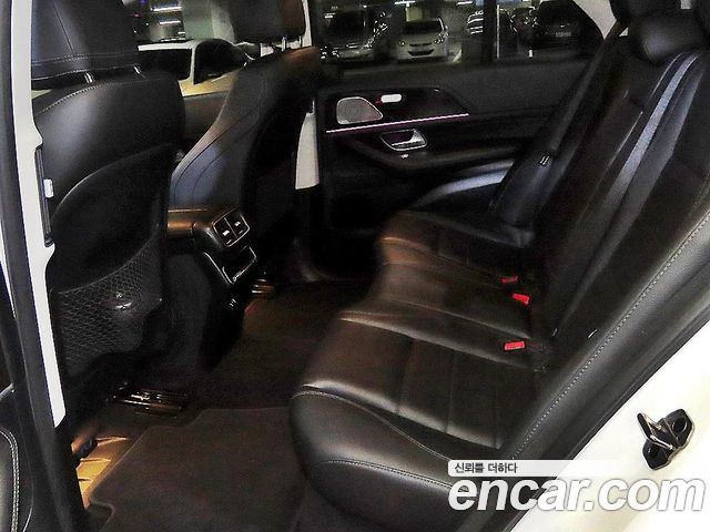 Mercedes-Benz GLE-Class (W167) GLE300d 4MATIC 2022 — фото 7