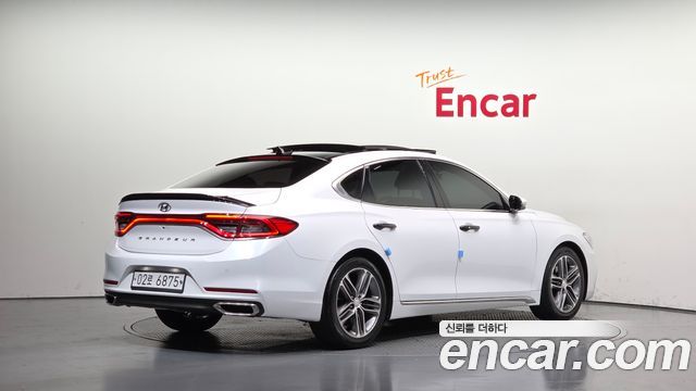 Hyundai Grandeur (IG) 2.4 Premium 2018 — фото 2