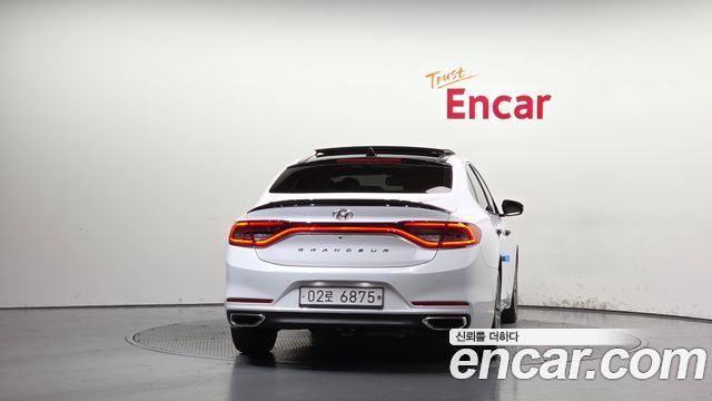 Hyundai Grandeur (IG) 2.4 Premium 2018 — фото 4