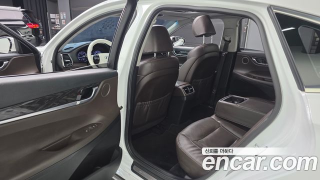 Hyundai Grandeur (IG) 2.4 Premium 2018 — фото 11