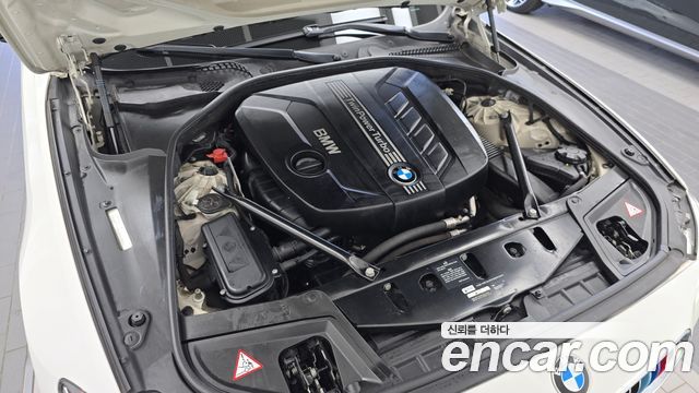 BMW 5 Series (F10) 520d Luxury 2014 — фото 6