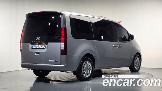 Hyundai Staria L3.5 Cargo 5-Seater Modern 2025 — фото 2