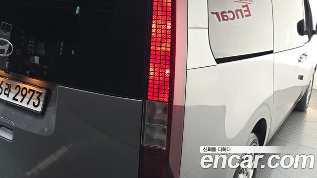 Hyundai Staria L3.5 Cargo 5-Seater Modern 2025 — фото 23