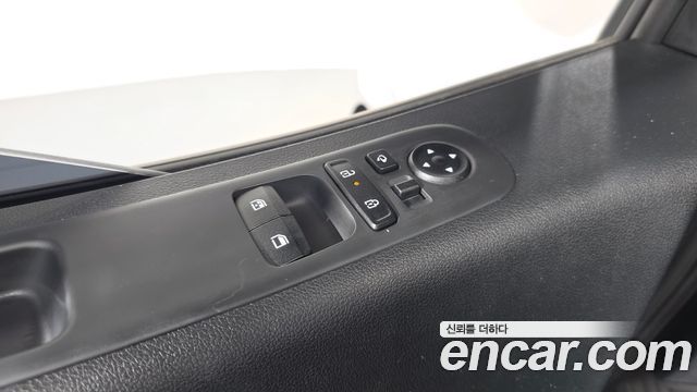 Hyundai Staria L3.5 Cargo 5-Seater Modern 2025 — фото 34
