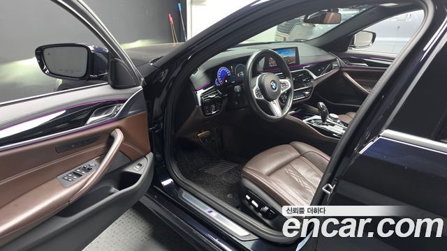 BMW 5 Series (G30) 530i xDrive M Sport Package Plus 2019 — фото 10