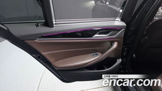 BMW 5 Series (G30) 530i xDrive M Sport Package Plus 2019 — фото 25