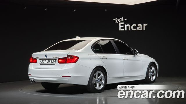 BMW 3 Series (F30) 320d xDrive 2013 — фото 2