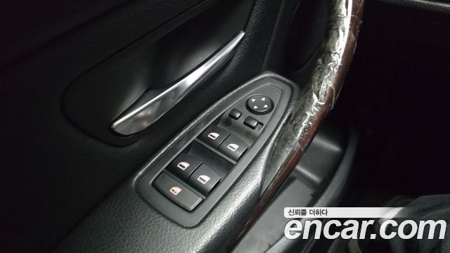 BMW 3 Series (F30) 320d xDrive 2013 — фото 18