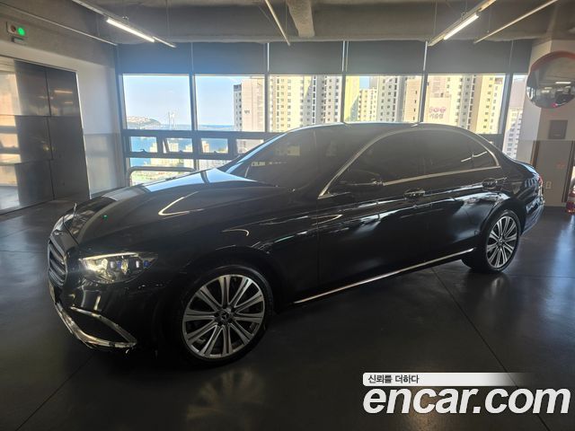 Mercedes-Benz E-Class (W213) E300e 4MATIC Exclusive