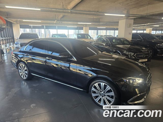 Mercedes-Benz E-Class (W213) E300e 4MATIC Exclusive 2023 — фото 2