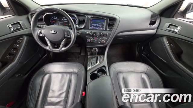 Kia K5 2.0 Prestige Standard 2013 — фото 7