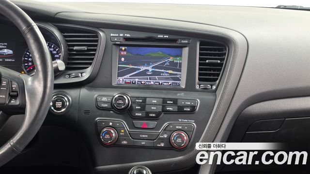 Kia K5 2.0 Prestige Standard 2013 — фото 14