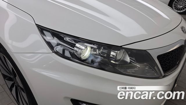 Kia K5 2.0 Prestige Standard 2013 — фото 22