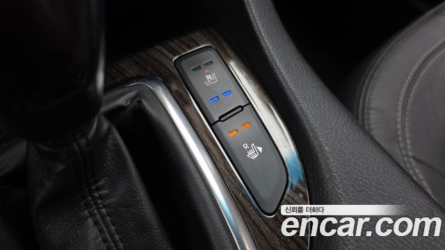 Kia K5 2.0 Prestige Standard 2013 — фото 29