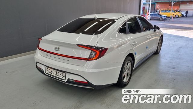 Hyundai Sonata (DN8) 2.0 LPG(rental car) Style 2020 — фото 2