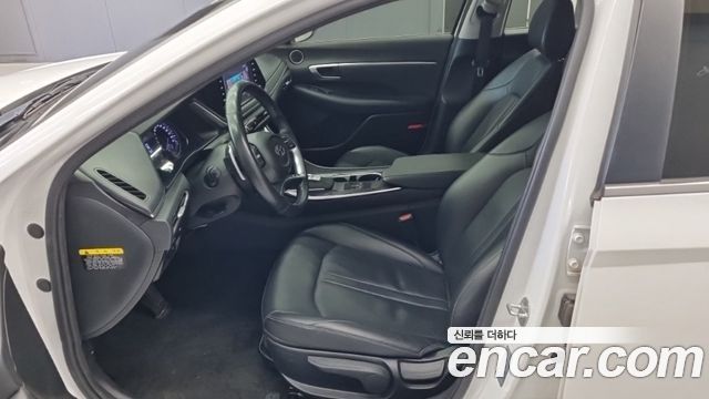 Hyundai Sonata (DN8) 2.0 LPG(rental car) Style 2020 — фото 10