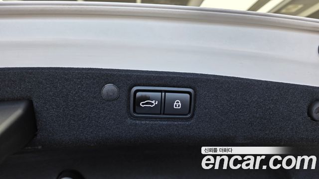 Hyundai Grandeur (IG) 2.5 Premium Choice 2020 — фото 30