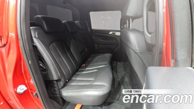 KG Mobility (SsangYong) Rexton Sports Khan Diesel 2.2 4WD Professional X (5-Link) 2019 — фото 11