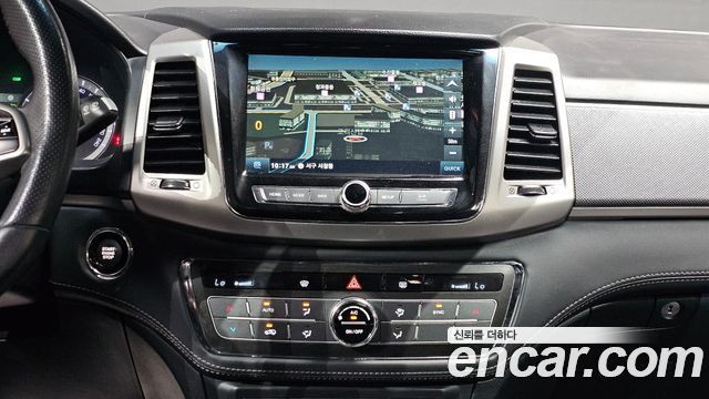 KG Mobility (SsangYong) Rexton Sports Khan Diesel 2.2 4WD Professional X (5-Link) 2019 — фото 14